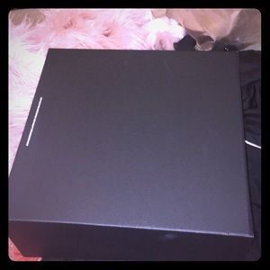 Large Gucci box (reserved)